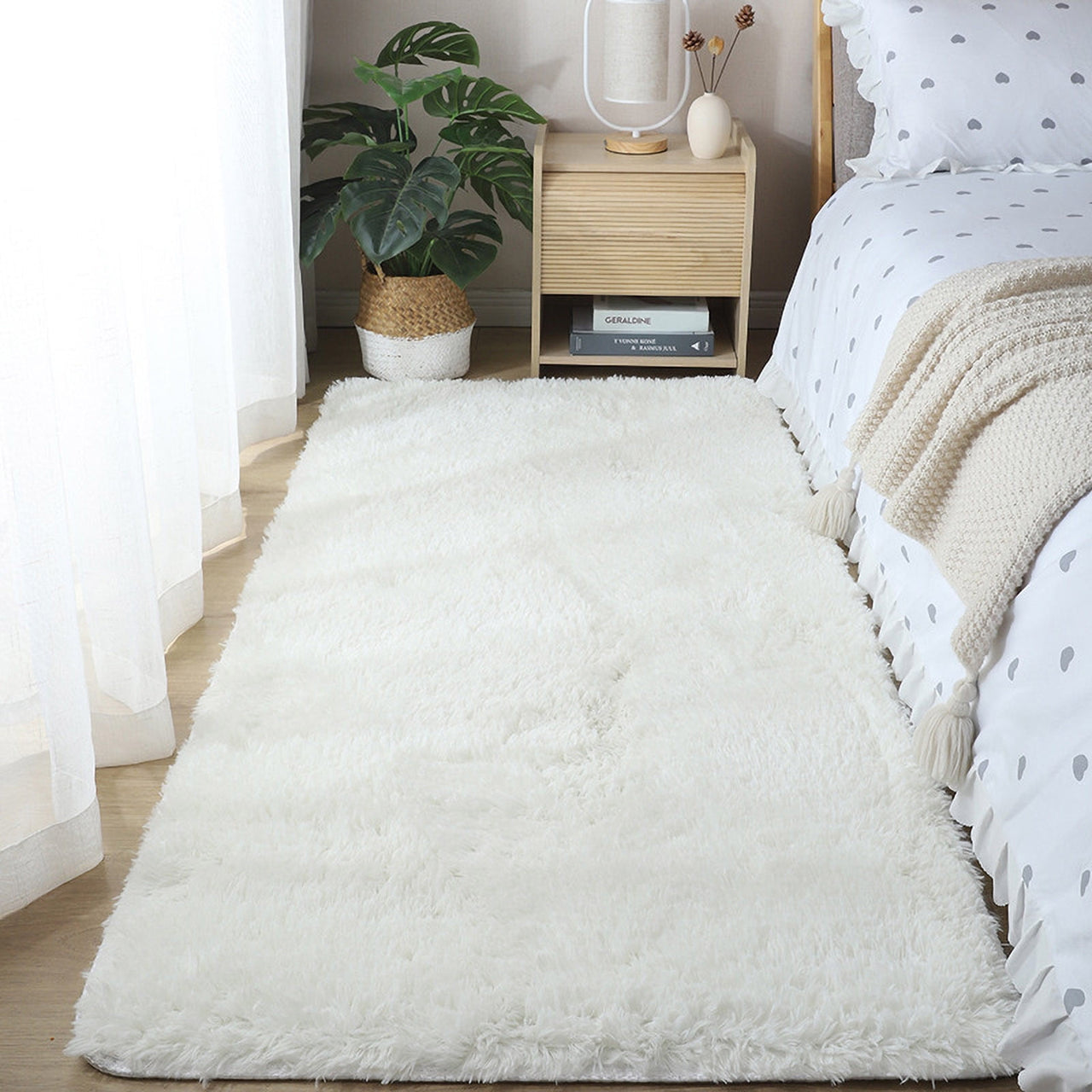 Under $20 Tyidzon Rugs for Bedroom Ultra Soft Modern Area Rug Living Room Rug, Rug Home Room Plush Carpet Decor Bedroom Rugs White