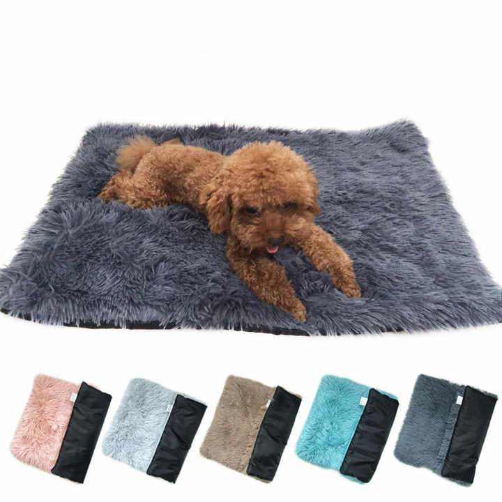 Pink Plush Pet Mat for Dogs and Cats - 50x70cm, Anti-Slip, Warm and Cozy for Autumn and Winter